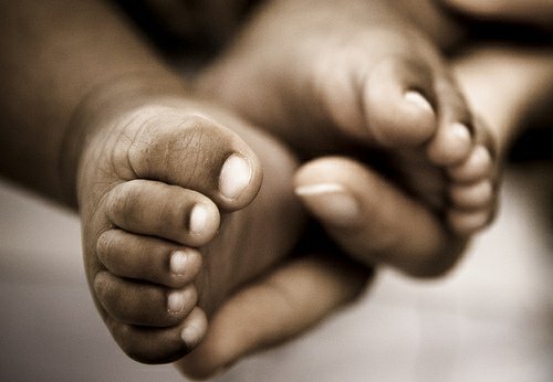 Ghana – Deux Aides Sociales Volent Un Bébé Et Le Vendent Pour $3,600